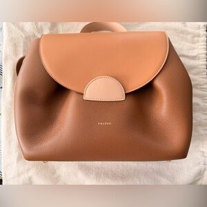 Polene numero un, trio camel